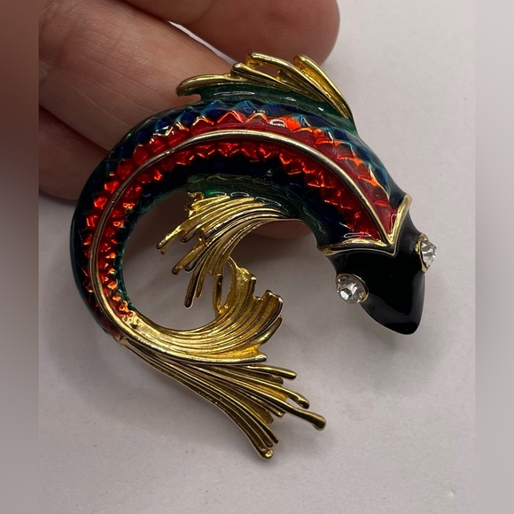 Vintage Koi Fish Gold Tone Red Blue Green Enamel Brooch Pin Clear Crystal Eyes - Picture 7 of 8
